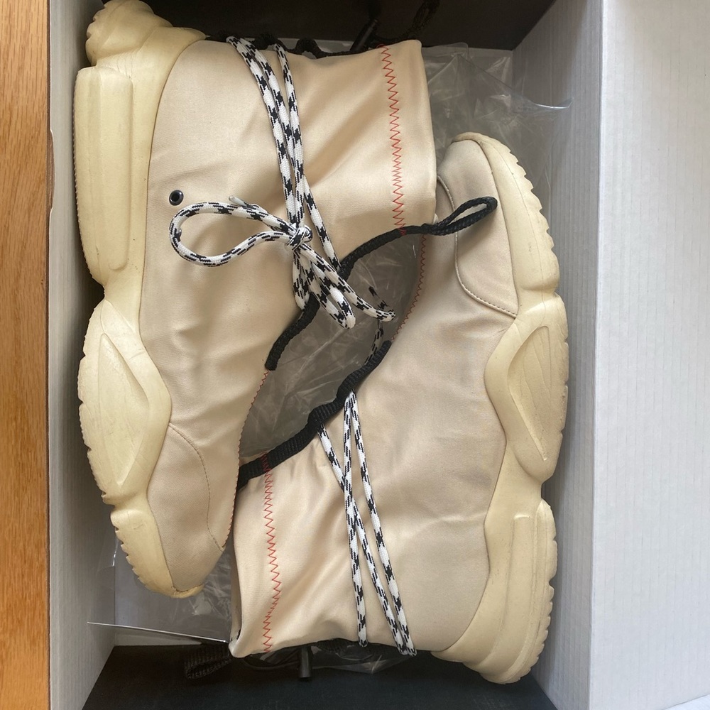 Cream John Greiger Men’s 12 Natural